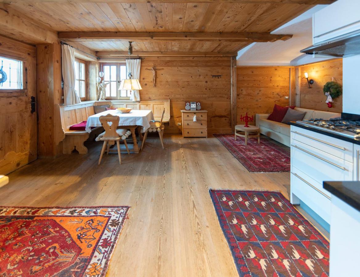Villa Al Bosco Selva di Val Gardena Eksteriør bilde