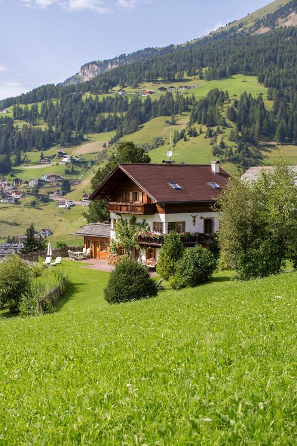 Villa Al Bosco Selva di Val Gardena Eksteriør bilde